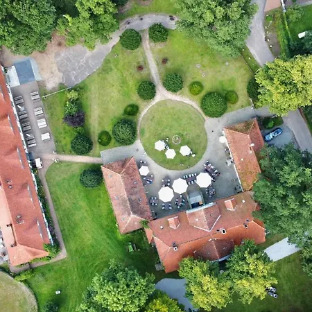 מלון Jagdschloss Friedrichsmoor *